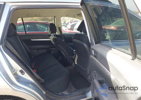 2014 Subaru Outback 2.5I Premium из США, поврежденный, VIN 4S4BRCCC2E3243946